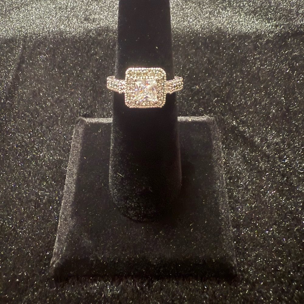 Italo White Sapphire Princess Cut Ring Size 6.5 Sterling Silver